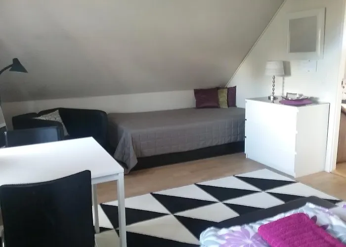 Guest house Svalegaarden